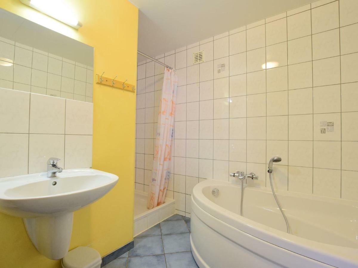 Comfortable Cottage In Neufmoulin With Meadow View Houffalize Exterior photo